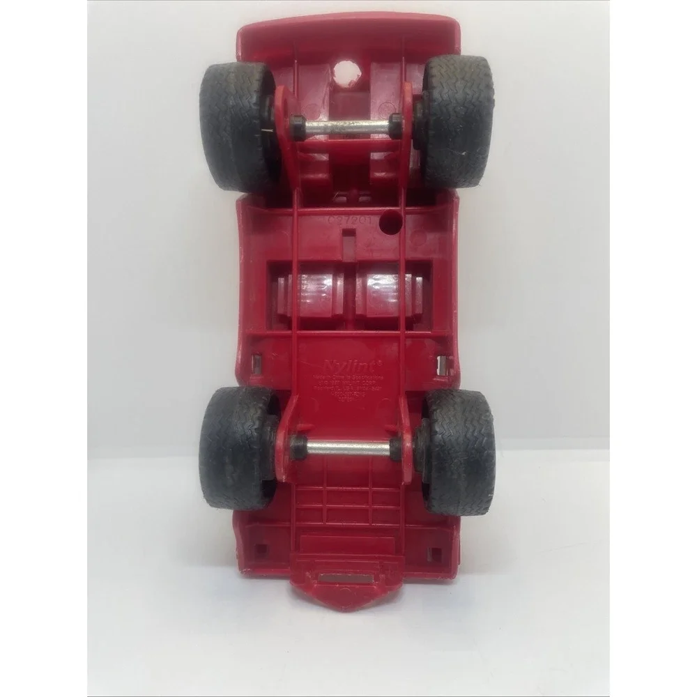 Nylint Red Hot Speedster 1989 Toy Truck‎